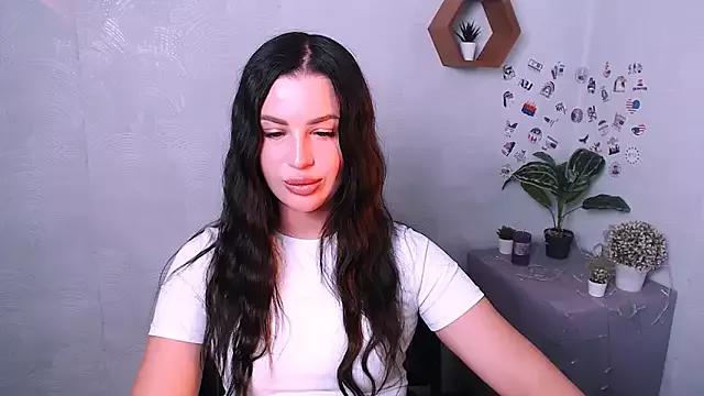 DivaKaily_ from StripChat is Freechat