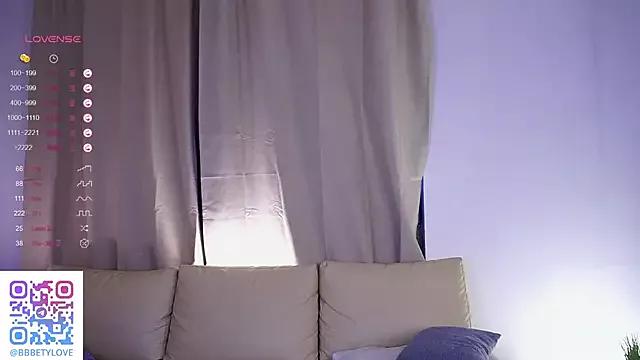 DorisEdgin from StripChat is Freechat
