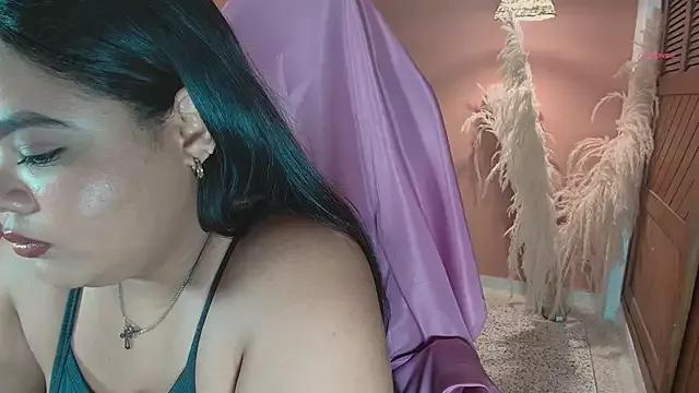Dulceboobs1 from StripChat is Freechat