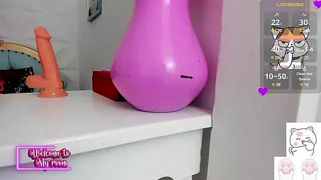 eimy_skinny_ from StripChat is Freechat
