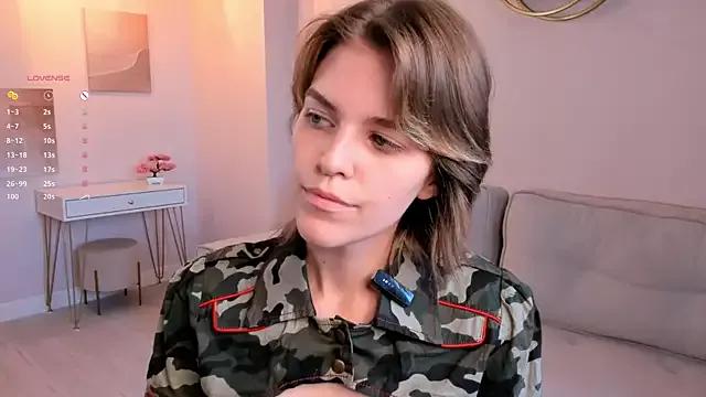 EleneButton from StripChat is Freechat