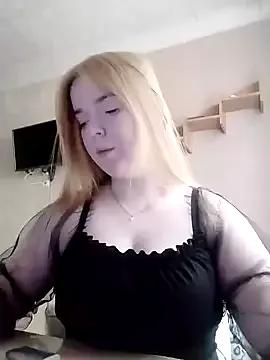 Eline_Smith from StripChat is Freechat