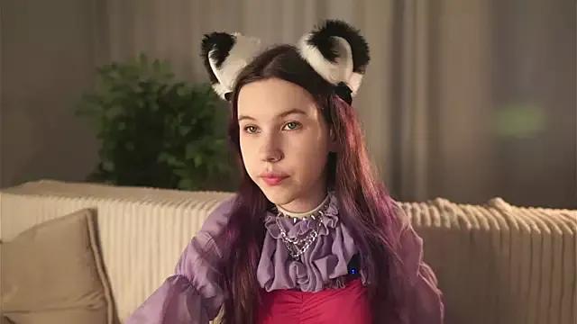 ElizSpieth from StripChat is Freechat