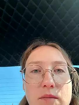EmilyMood from StripChat is Freechat