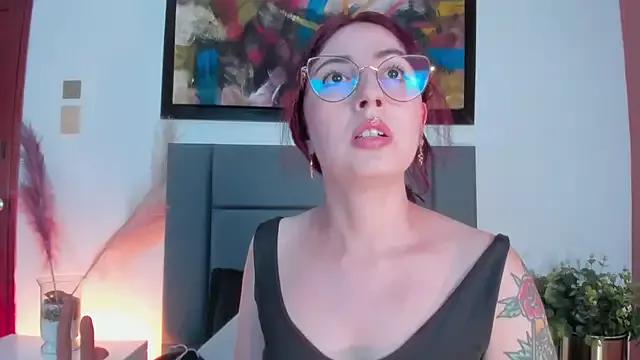 Discover girls online performers. Slutty sexy Free Models.