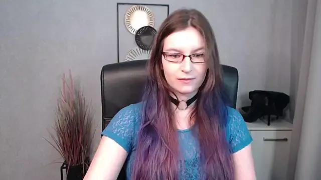 emmaxDelight from StripChat