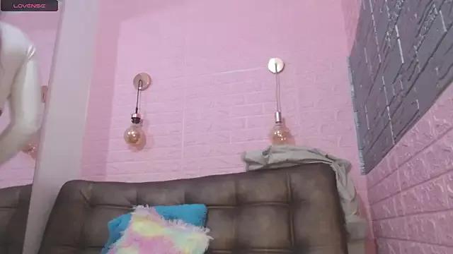 Discover girls online performers. Slutty sexy Free Models.