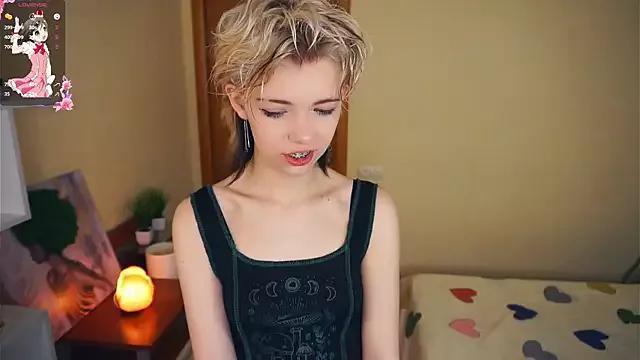 EngelAlman from StripChat is Freechat