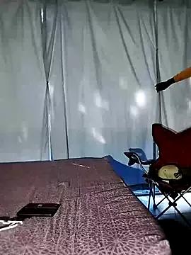 Fuckbudiez from StripChat is Freechat