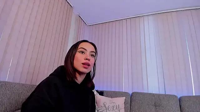 Discover girls online performers. Slutty sexy Free Models.