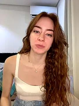 gemeas_scarlatt from StripChat is Freechat