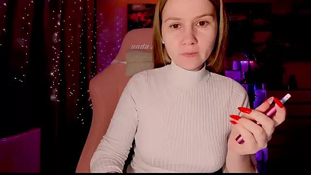 GoodWitch_ from StripChat