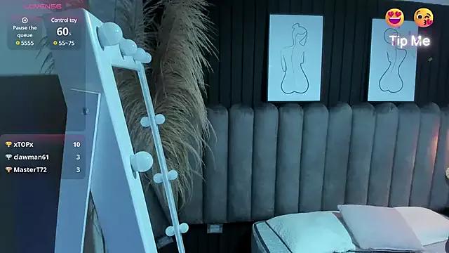 helena_williamss from StripChat