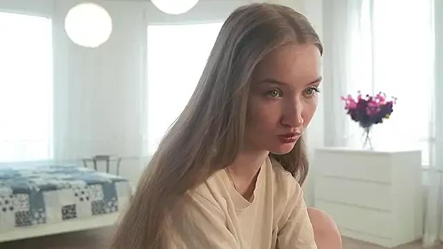 HenriettaCoppinger from StripChat is Freechat