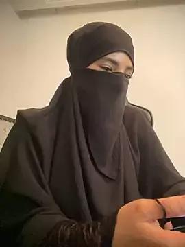 Hijabi_HotGirls from StripChat is Freechat