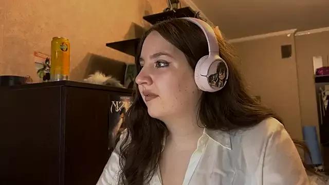 HildaBeames from StripChat is Freechat