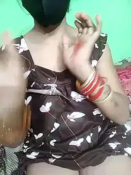 HOT-SUMAN-BABY from StripChat is Freechat