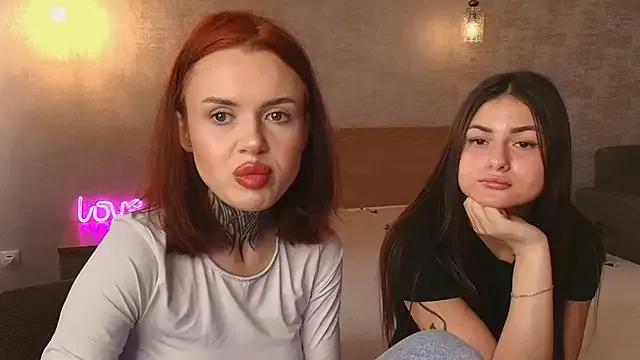 Houseofcutekittens from StripChat is Freechat
