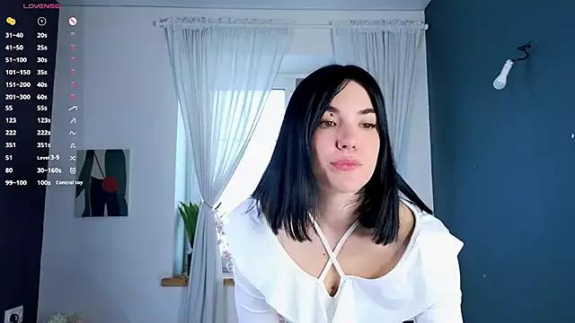 iamserenity from StripChat is Freechat