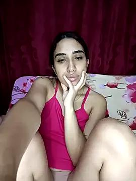 ifeelverywet_andhot from StripChat is Freechat