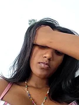 indianpink_lips from StripChat