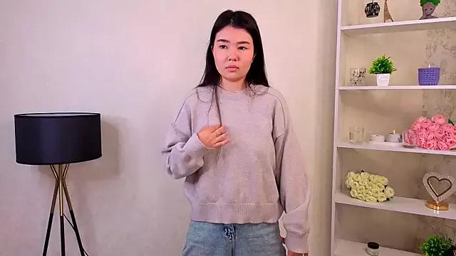 IrisHemani from StripChat is Freechat