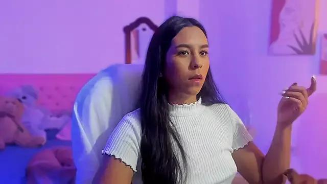 IsabelaRosee from StripChat is Freechat