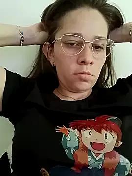 Isabella5_Brown_ from StripChat is Freechat