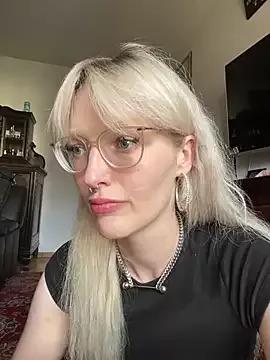 Discover girls online performers. Slutty sexy Free Models.