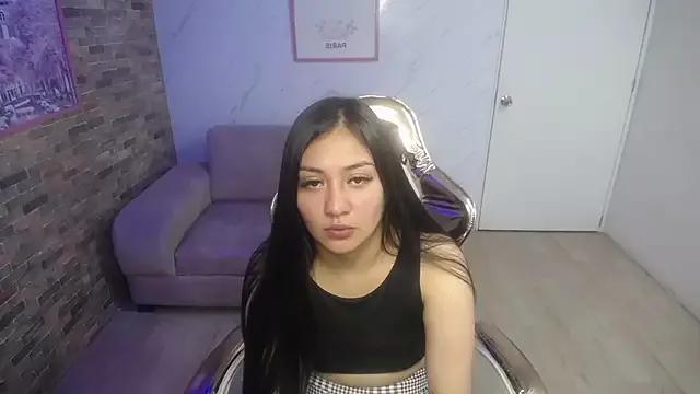 Ivony18_b from StripChat is Freechat