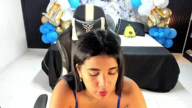 Ivy_16 from StripChat