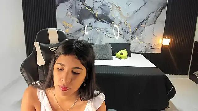Ivy_16 from StripChat