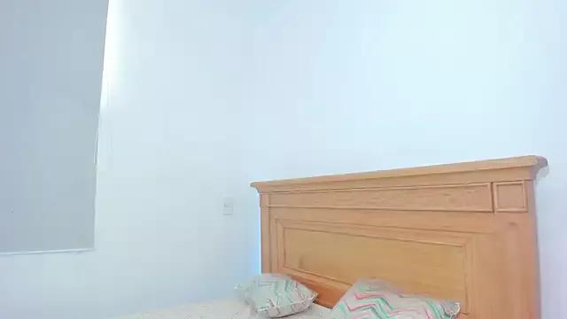 ivyy_bliss from StripChat is Freechat