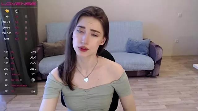 JenniferQueen11 from StripChat