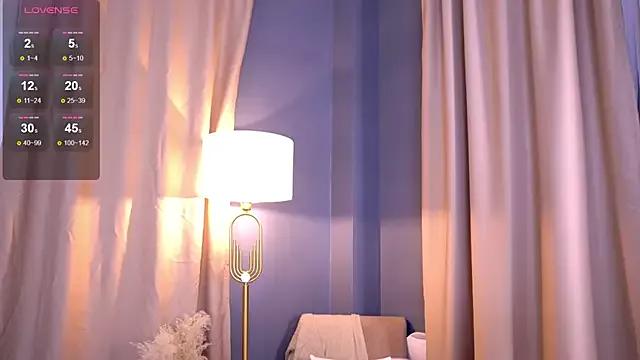 KassyShine from StripChat is Freechat