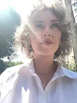 KellyKeler from StripChat is Freechat