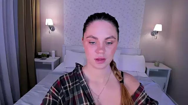 Kimberly_Warner from StripChat is Freechat