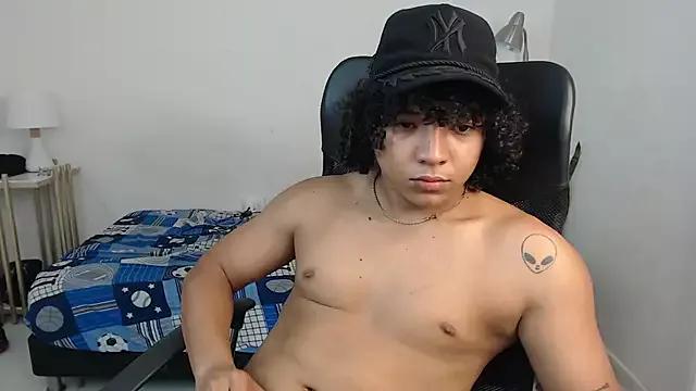 king_master77 from StripChat is Freechat