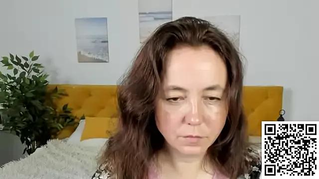 Kira_Adler from StripChat is Freechat