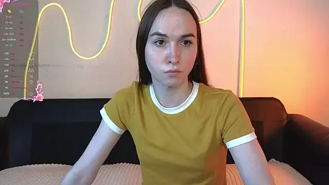 kitty_kattyy from StripChat is Freechat