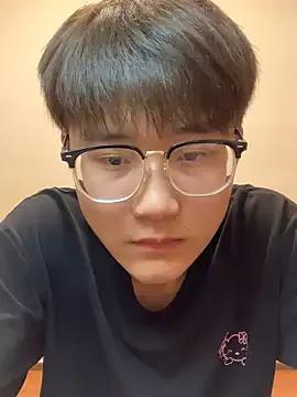 KK-cuteboy from StripChat