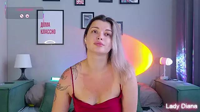 LadyDiLancaster from StripChat is Freechat