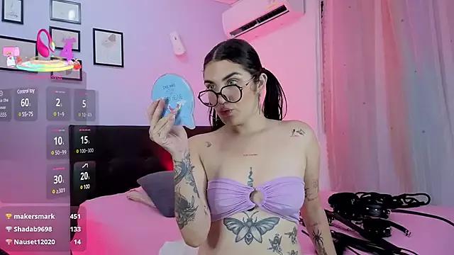 Lana1_ from StripChat