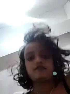 LARAfun from StripChat is Freechat
