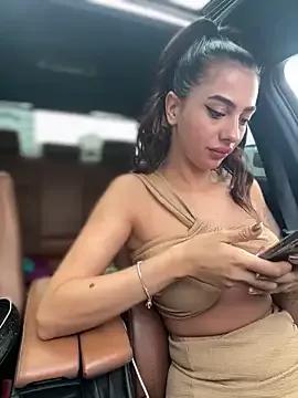 LaraVegas_ from StripChat is Freechat