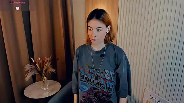 LashawnCrockwell from StripChat is Freechat