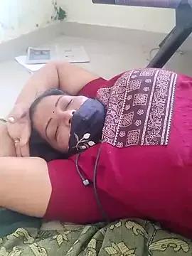 lathikaqueentamil from StripChat is Freechat