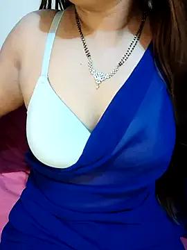 LATIKA_07 from StripChat is Freechat