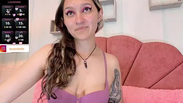 Laurent_elis from StripChat is Freechat