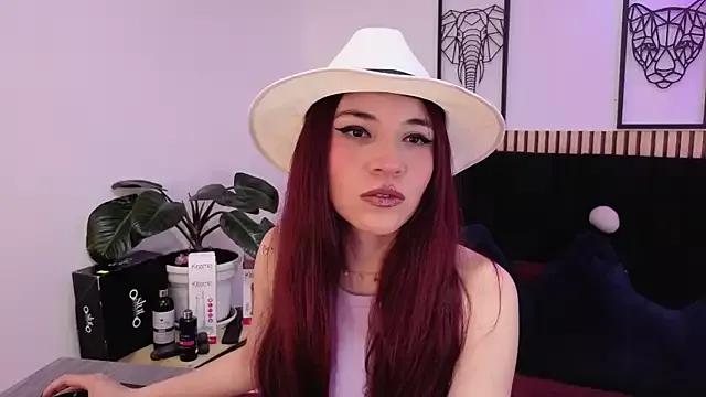 LILA_ELLIOT from StripChat is Freechat